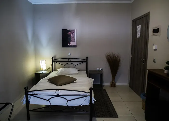 Aparthotel Gina'S Studios